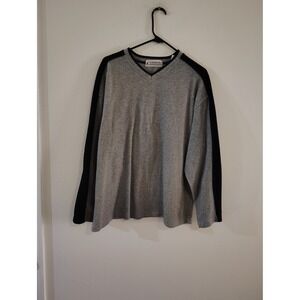 Winners Competition Grade Sportgear Mens Gray Black V-Neck Fleece Shirt Large